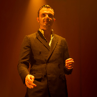 Jasio Iwanow - Hurts galeria